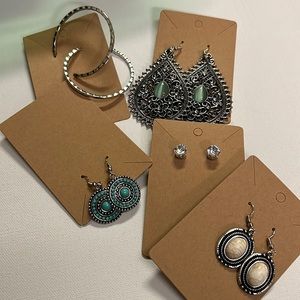 Paparazzi Earring Set